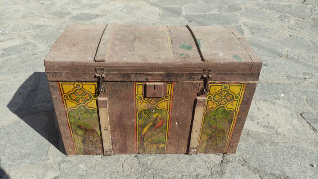 Στην αποθήκη της γιαγιάς 8 GeoPal Notes Random stuff Στην αποθήκη της γιαγιάς IMG 20250815 164729